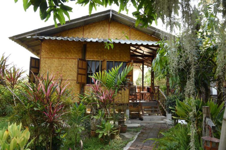ที่พักโฮมสเตย์ กับงานออกแบบตกแต่งภายในสุดเก๋ - ออกแบบร้าน.Com
